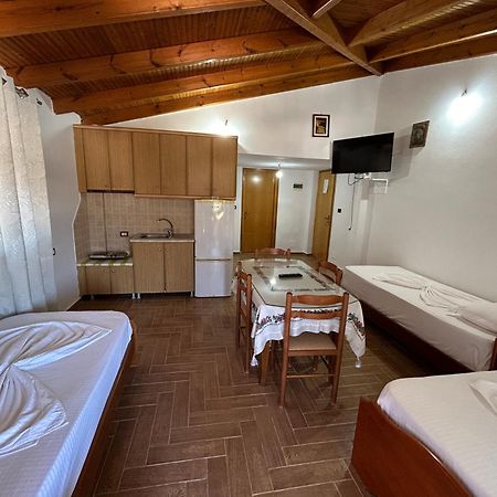 Caushi Apartments Ksamil Exterior foto
